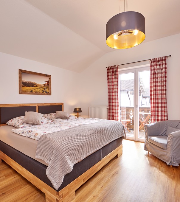 Schlafzimmer1